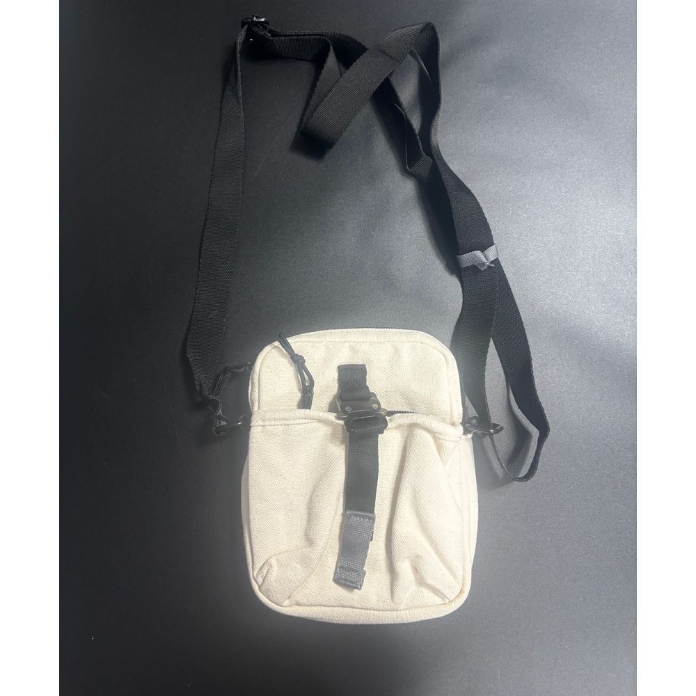 Urban Outfitter New‎ Washed Canvas Crossbody Pouch in Cream/Black